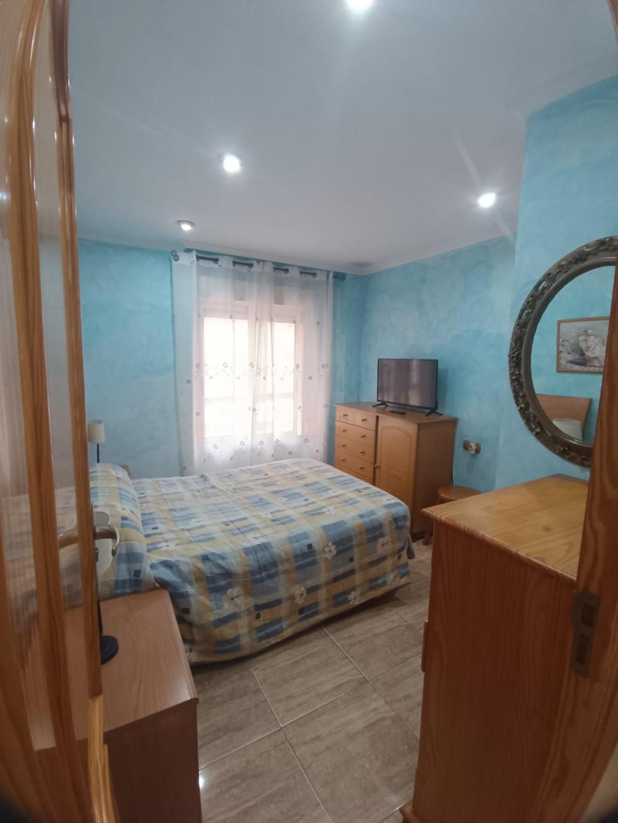 Pet Friendly - Apartamento Centrico Y Cerca De La Playa Santa Pola Ngoại thất bức ảnh