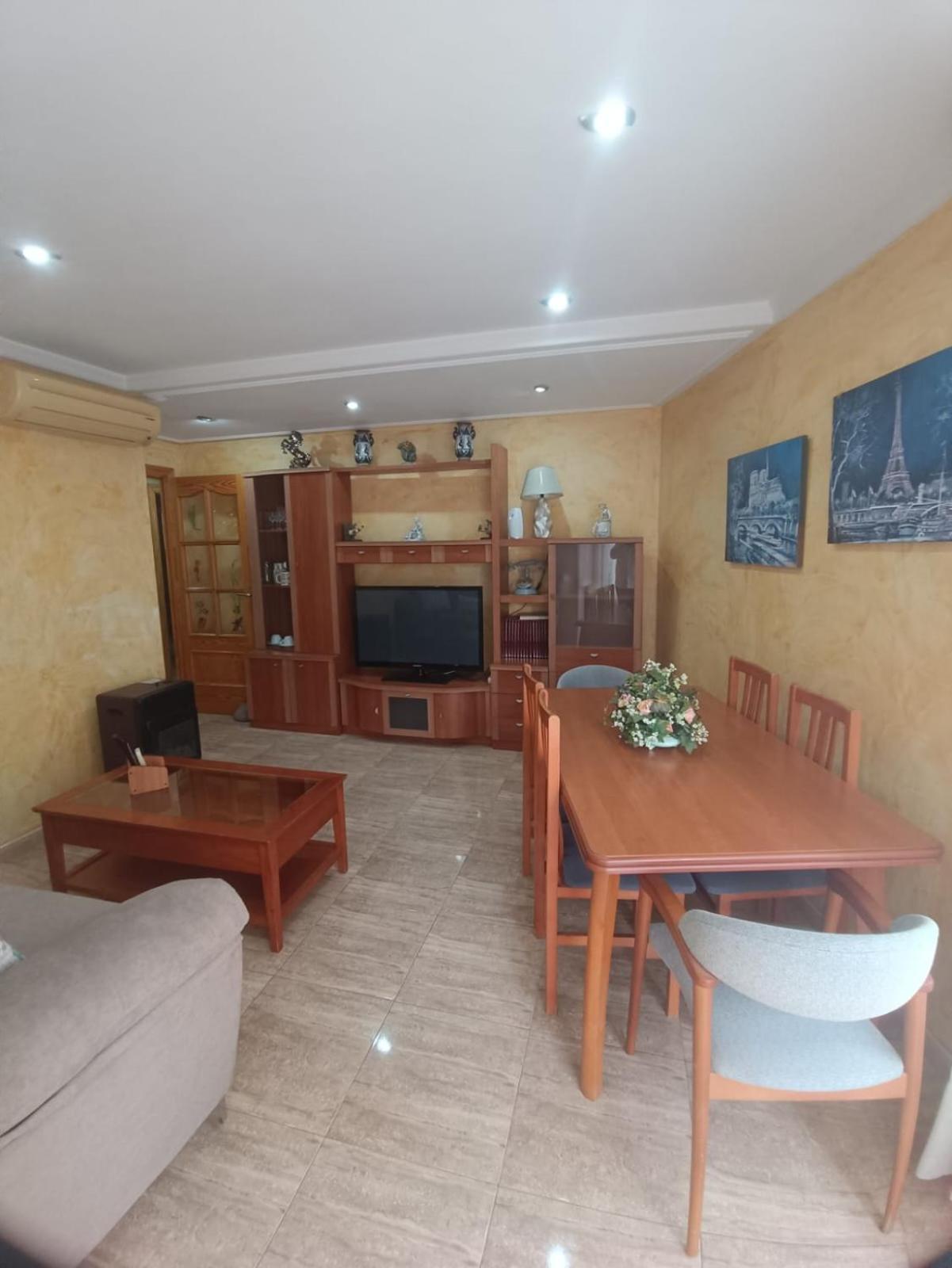 Pet Friendly - Apartamento Centrico Y Cerca De La Playa Santa Pola Ngoại thất bức ảnh
